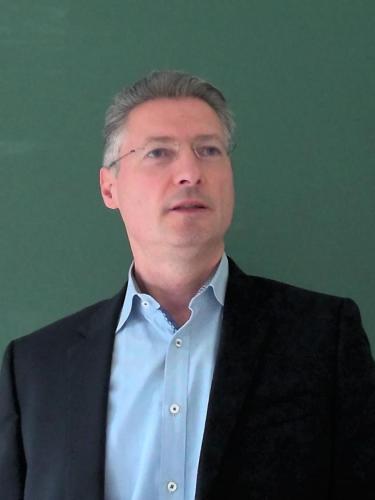 Prof. Dr. Markus Banagl Studiendekan Mathematik